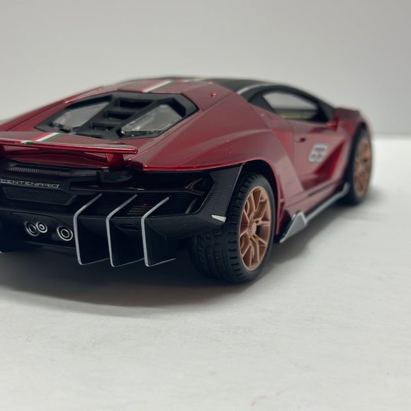 1:24 Lamborghini Centenario Diecast With Headlight & Taillight LED Red - Picture 6 of 11